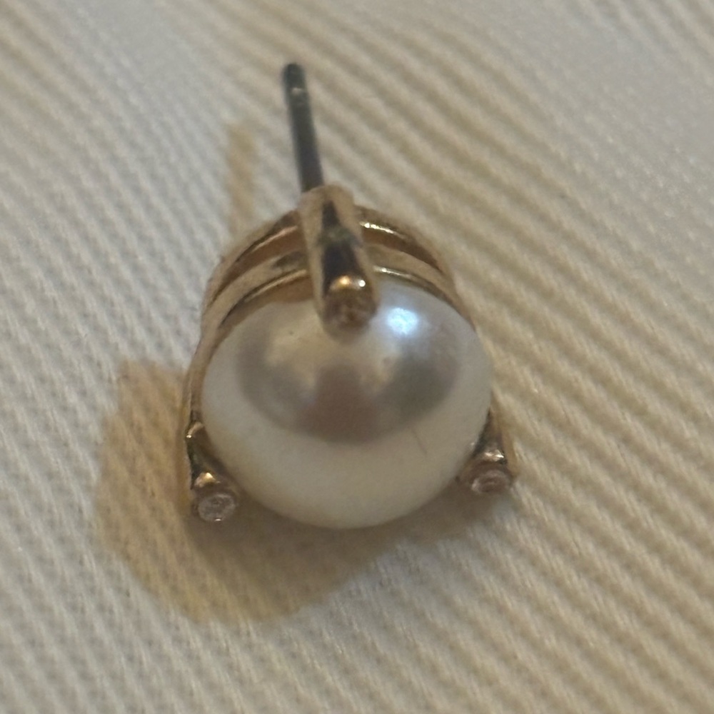 Pair of Kate Spade circle pearl like earrings